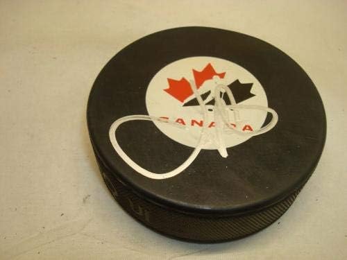 Joe Nieuwendyk İmzalı Kanada Takımı Hokey Diski İmzalı PSA / DNA COA 1B İmzalı NHL Diskleri