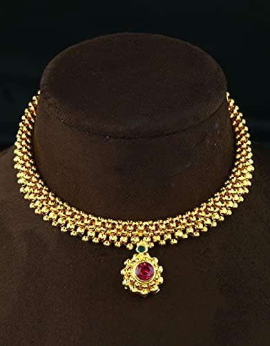Hint Koleksiyonundan Kadınlar için Basit Altın Kaplama Kolhapuri